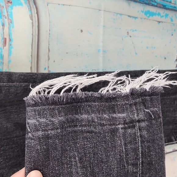 Levi's Premium Wedgie fit Straight Fit Jeans - Picture 4 of 8